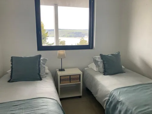 Linda Vista, Acceso Cercano A La Playa