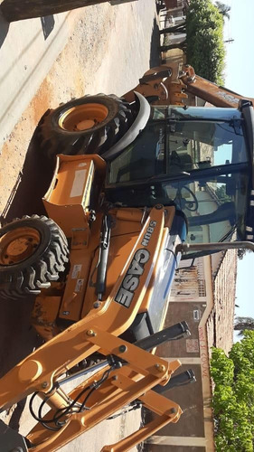 Imagem 1 de 12 de Case 580n