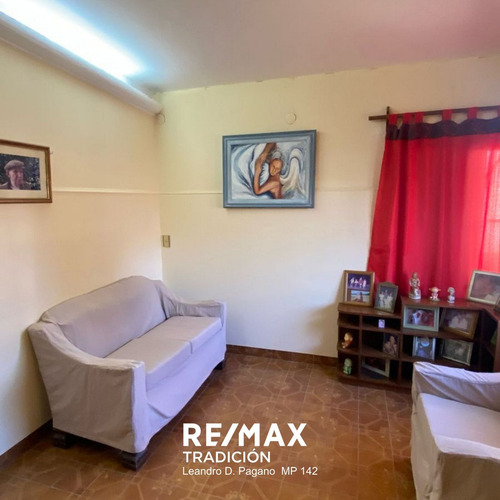 Casa En Venta 6 Amb Barranqueras