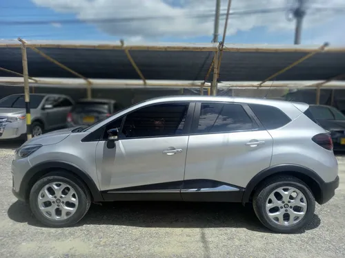 Renault Captur 2.0 Zen