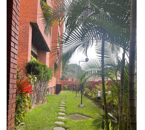 Imagen 2 de 30 de En Venta Apartamento Los Dos Caminos Mls #23-2026 Ericka Esser
