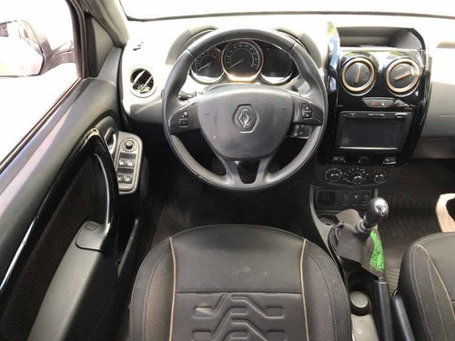 Renault Duster 2016 2.0 Ph2 4x2 Privilege 143cv Hoffen