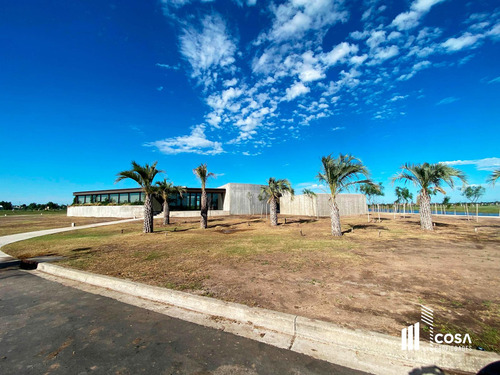 Terreno En Venta Con Excelente Orientación Vida Club De Campo Funes Santa Fe