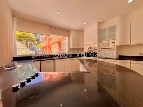 Casa En Venta En El Peñon Rvz