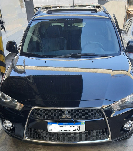 Imagem 3 de 8 de Mitsubishi Outlander 2013 2.0 5p
