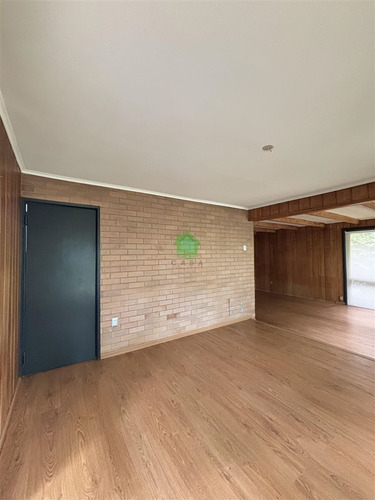 Casa En Arriendo Isla Teja - Valdivia