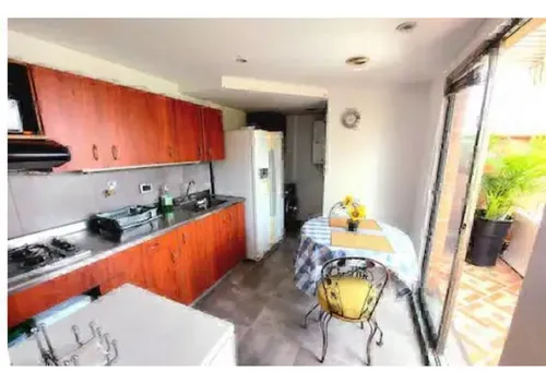 Venta De Apartaestudio En La Floresta