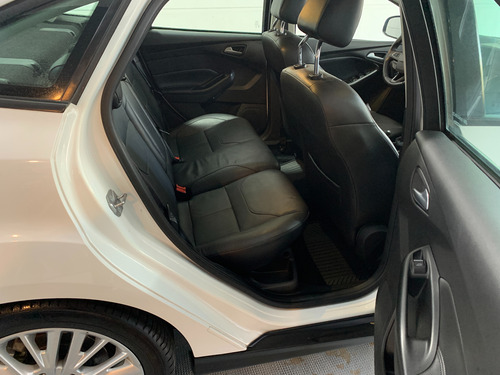 Ford Focus III 2.0 Sedan Se Plus At6