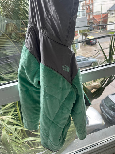 Campera Nena The North Face Talle 10 Reversible (Usado)
