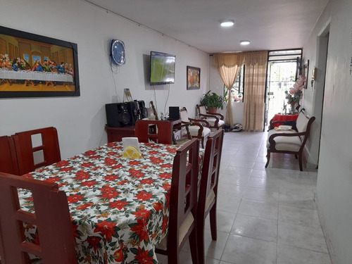 Barrio Sembrador - Casa Bifamiliar En Venta Palmira Valle Del Cauca