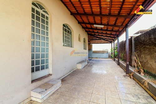 Imagem 10 de 17 de Casa À Venda, 3 Quartos, 3 Vagas, Interlagos - Divinópolis/mg - 46403