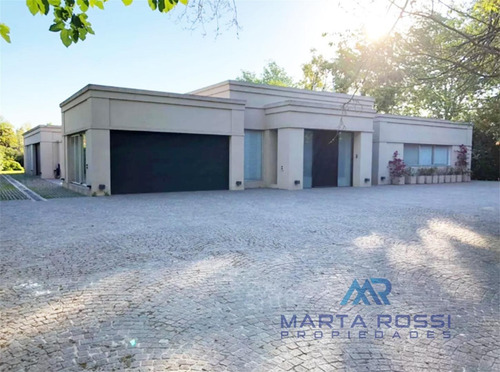 Casa En Venta Club De Campo Los Pingüinos Ituzaingo