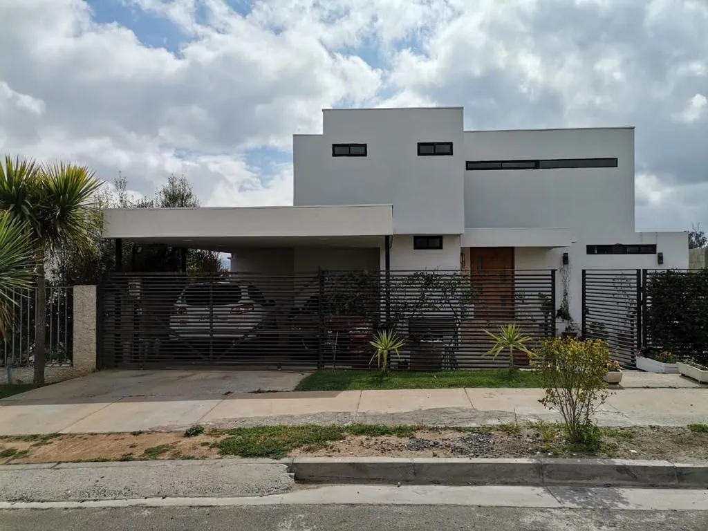 Imagen 2 de 15 de Exclusiva Casa En Venta Ubicada En Laguna De Curauma