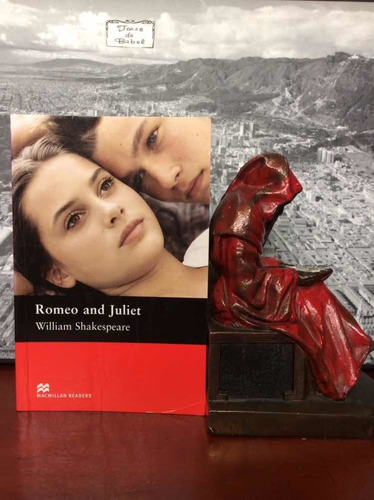 Romeo And Juliet - William Shakespeare - Libro En Inglés