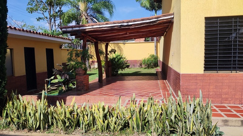 Imagen 18 de 19 de Se Vende Townhouse En Naguanagua, Urb. Manantial, Res. Villa Tinajero. (atth 237) Y.l