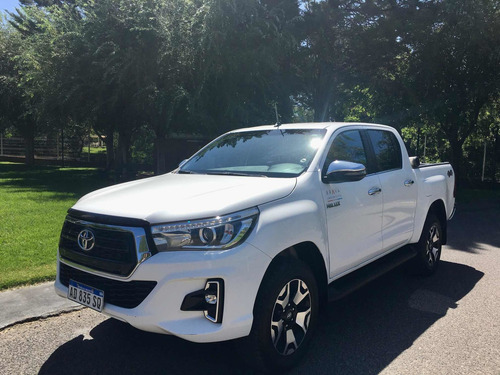 Toyota Hilux 2.8 Cd Srx 177cv 4x4 At 2019