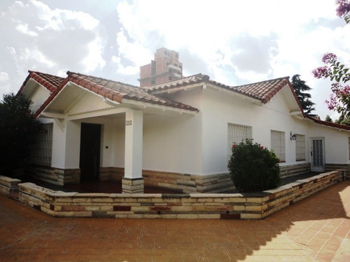 Imagen 2 de 16 de Casa En Venta En San Miguel