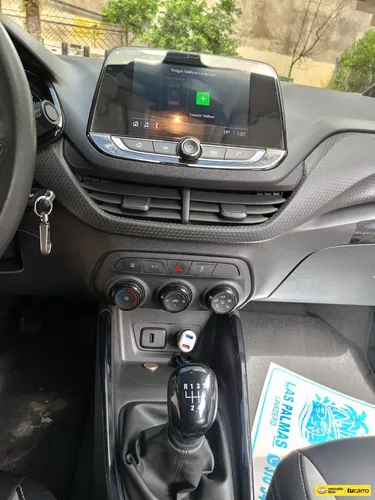 Chevrolet Onix lt