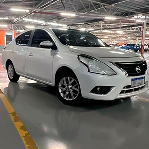 Nissan Versa 1.6 16v Sv Aut. 4p