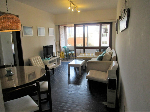 Apartamento 1 Y Medio Dormitorio-ref:3454