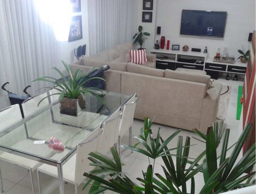 Imagem 2 de 24 de Sobrado Em Condomínio Com 3 Dorms Sendo 1 Suíte, 3 Vagas, 160m² - So0111