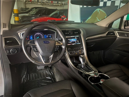 Imagen 10 de 15 de Ford Fusion Se Luxury 2.0t