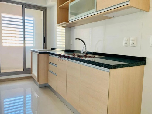 Imagen 11 de 13 de Venta Apartamento 2 Dormitorios Esquinero Sobre Roosevelt