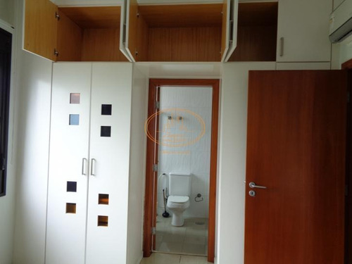 Apartamento Com 4 Dormitório(s) Localizado(a) No Bairro Aparecida Em Santos / Santos - 5820