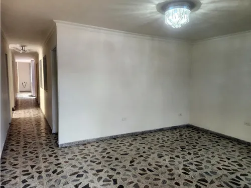 Casa En Arriendo Laureles Don Quijote