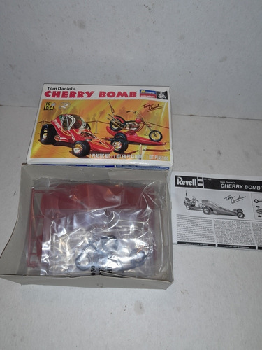 Tom Daniels Cherry Bomb Kit Monogram Modelo Escala 1/24 (Usado)