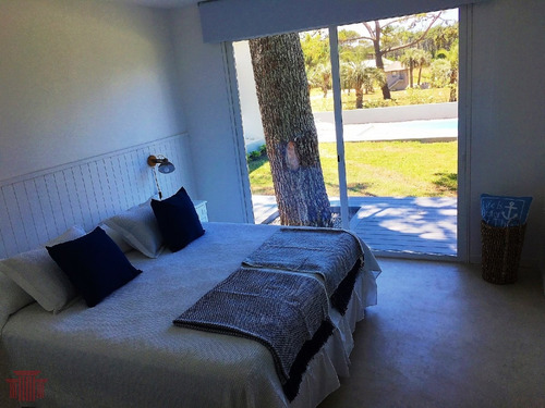 Casa En Jose Ignacio , Barrio Privado - Ref: 13090