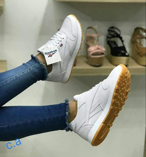 Calzado Reebok