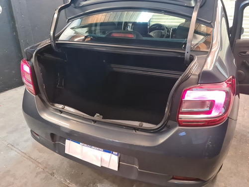 Renault Logan 1.6 Authentique Plus 85cv 2017
