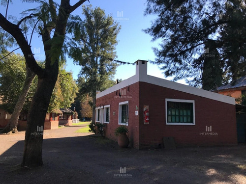 Casa Chalet En Venta Barrio Privado Ubicado En Escobar, Escobar