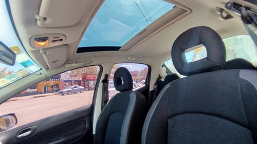 Peugeot 207 1.6 Xt