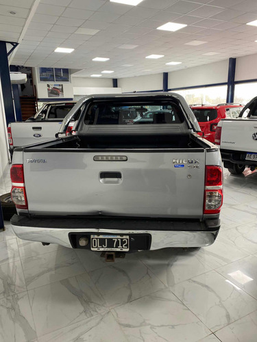 Toyota Hilux 3.0 Cd Sr 171cv 4x2 - B3