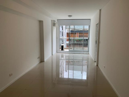 Venta - 2 Ambientes 2 Baños Pileta Parrilla Laundry Solárium Palermo Chico