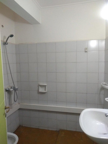 Imagen 12 de 14 de Alquiler Departamento Amoblado Mas Local