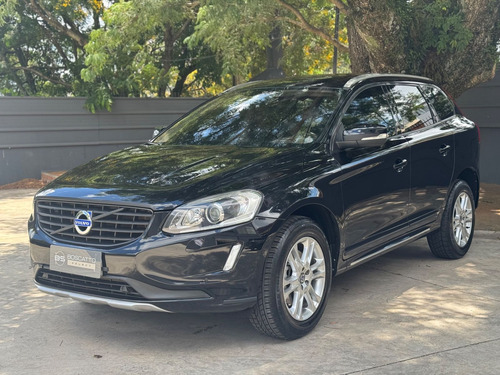 Volvo XC60 60 2.0 T5 5p