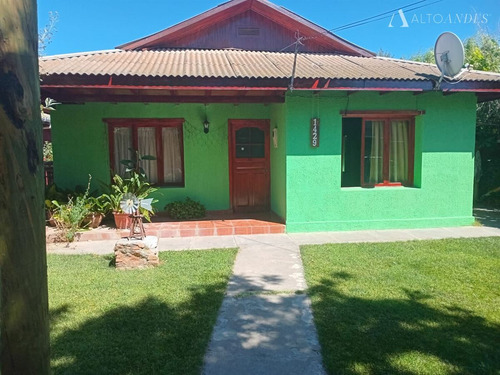 Casa En Venta De 5 Dorm. En Marchigüe