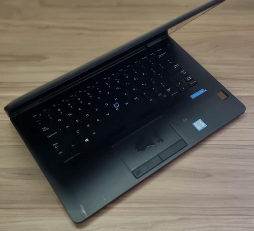 Portátil Dell Latitude E7470 Core I5 8 GB SSD 256 Gb Touch Color Negro - Excelente (Reacondicionado)