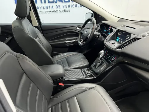 Ford Escape 2.0 Titanium