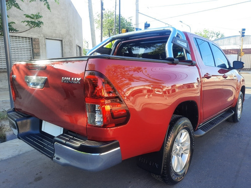 Toyota Hilux 2.4 Cd Sr 150cv 4x2