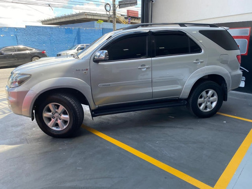 Toyota Sw4 2006 3.0 Srv 7l 4x4 Aut. 5p