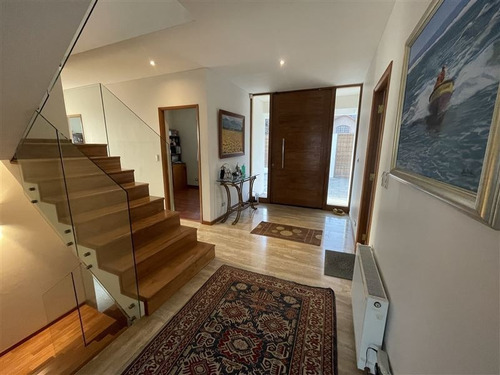 Imagen 1 de 13 de Casa En Venta En Lo Barnechea