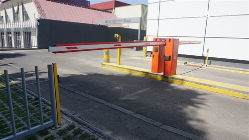 Imagen 4 de 5 de Estacionamiento En Arriendo En Huechuraba
