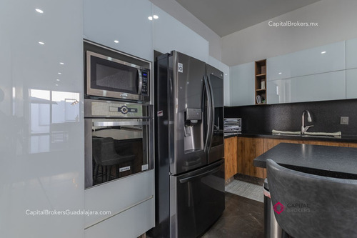 Residencia De Lujo En Venta Puerta Del Bosque Andares