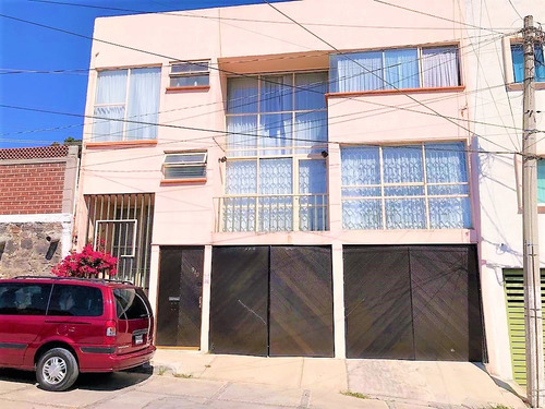 Imagen 2 de 14 de Para Que Vivas Tranquilo Amplia Casa En Cerrada Ubicadísima.