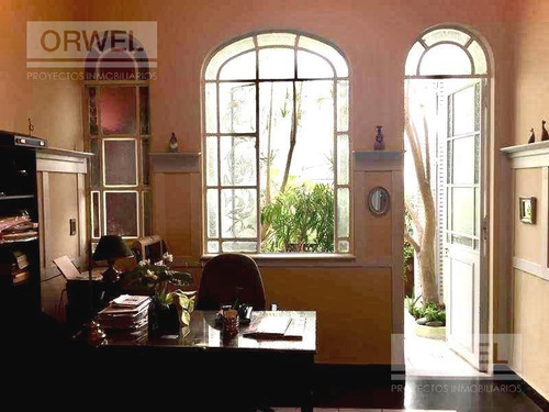 Imagen 5 de 17 de Venta - Hermosa Casa En Paternal - Cochera - Terraza C/parrilla