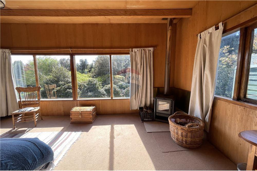 Hermosa Casa En Terreno De 1 Hectárea!! Pto Varas